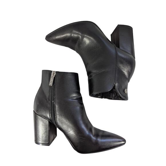 UNISA! MILANI BLACK VEGAN LEATHER CHUNKY HEEL, POINTY TOE ANKLE BOOTS! SZ 5.5M - Picture 8 of 12